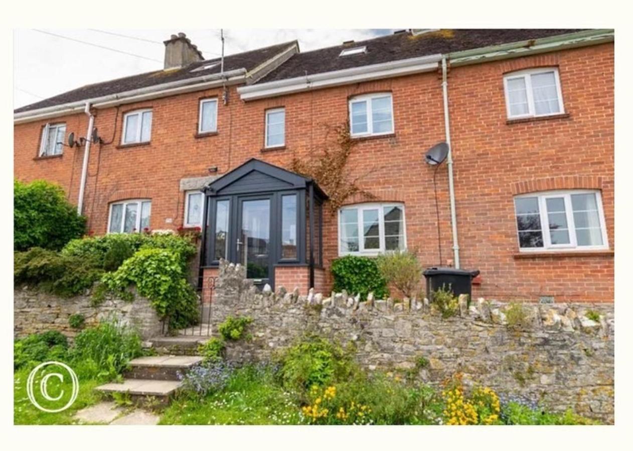 Charming 3-Bed Cottage In Swanage Exterior photo